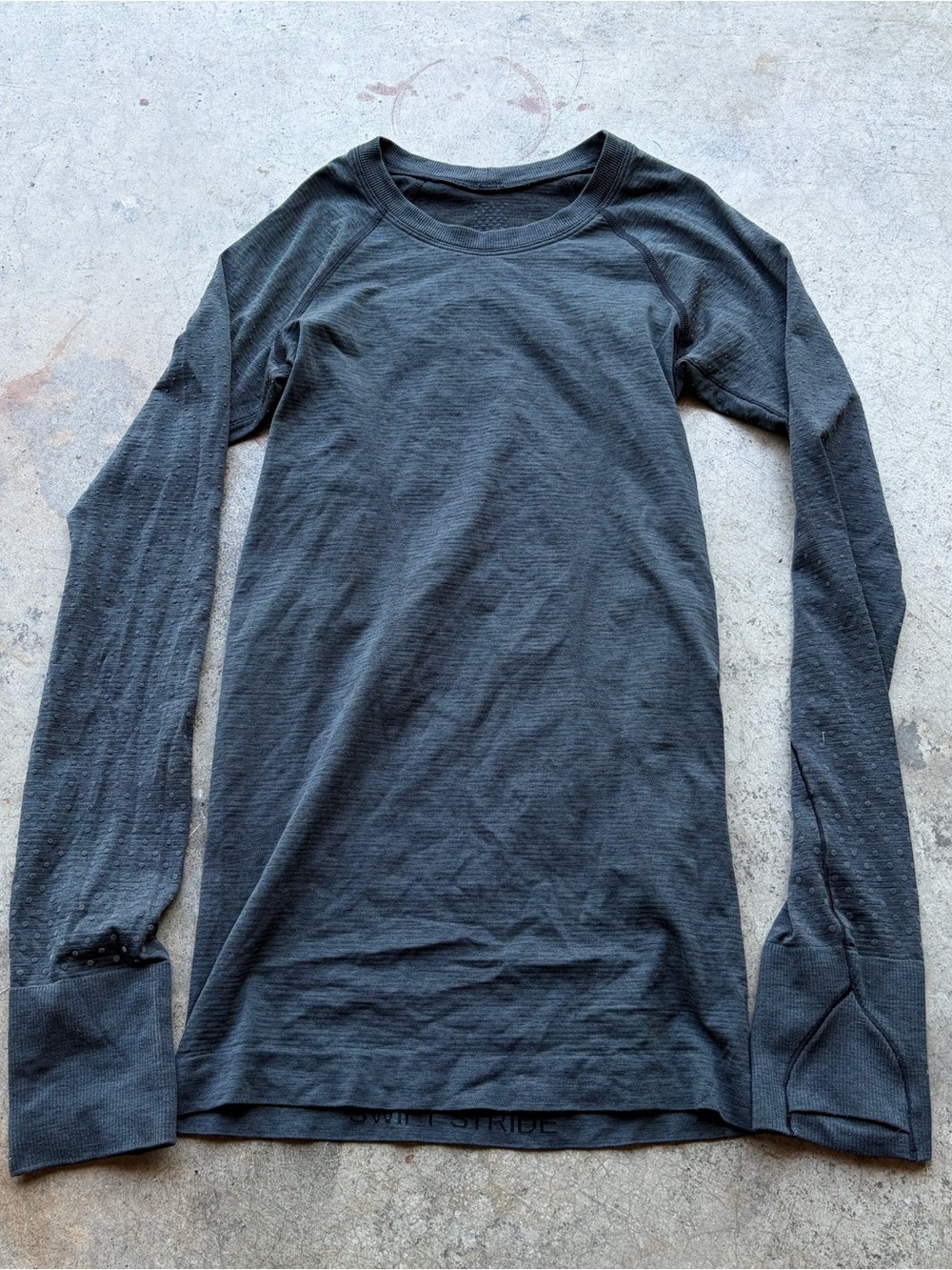 Lululemon Swift Stride Gray Long Sleeve Top